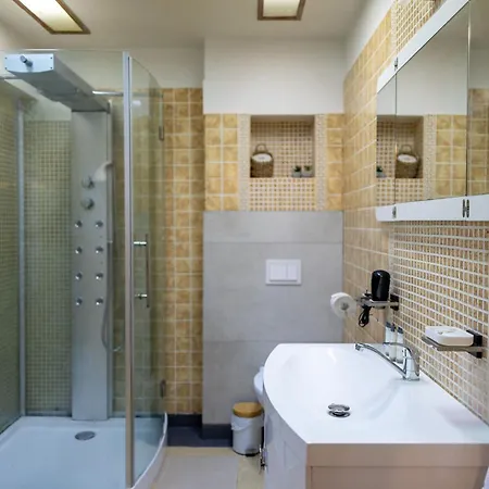 Apartment Victory Square -