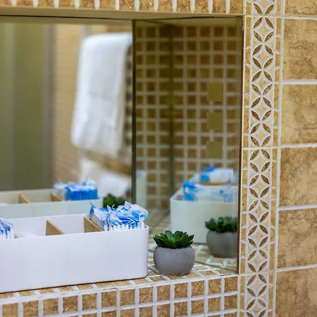 Ultracentral Retreat - Victory Square Views & Style Timişoara