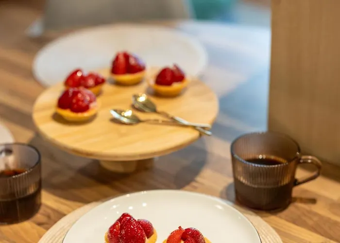 Apartment Ultracentral Retreat - Victory Square Views & Style Timişoara