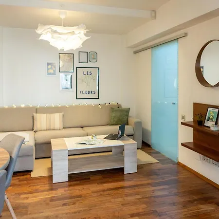 Ultracentral Retreat - Victory Square Views & Style * Timisoara