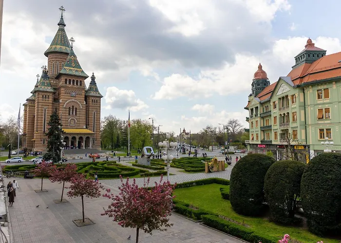 דירה Ultracentral Retreat - Victory Square Views & Style *